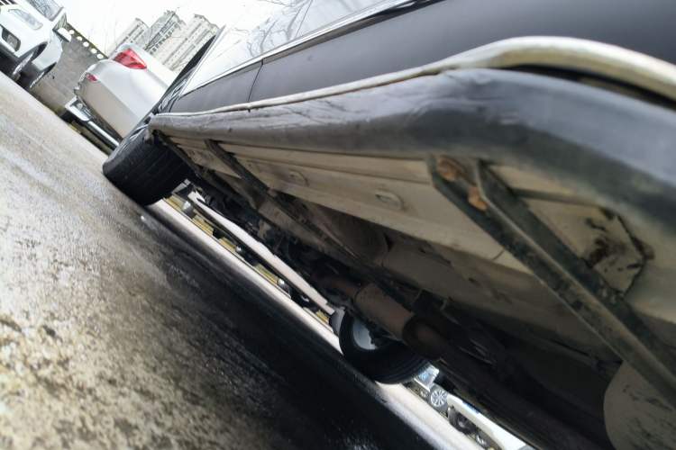 Used Roewe RX5 MAX 2021 Supreme Series 300TGI Automatic Luxury Cabin Edition Left Side Sill