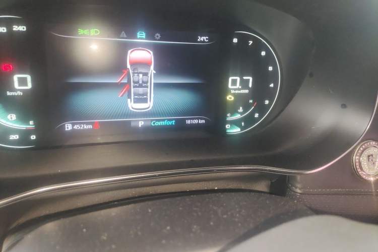 Used Roewe RX5 MAX 2021 Supreme Series 400TGI Automatic Luxury Cabin Edition Odometer Close Up