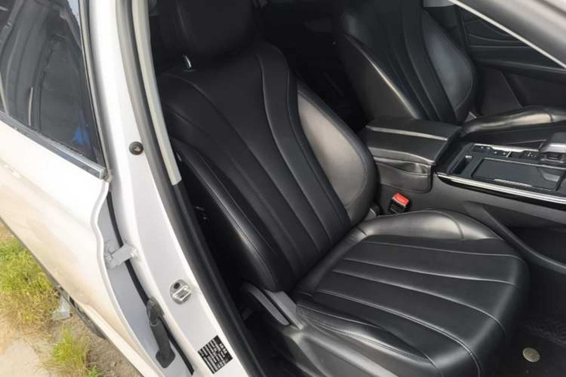 Used Roewe RX5 MAX 2021 Supreme Series 300TGI Automatic Luxury Cabin Edition Right Front Seat