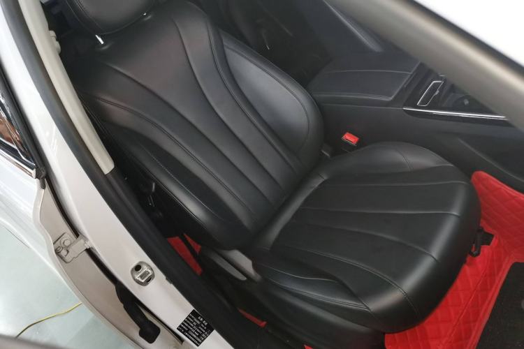 Used Roewe RX5 MAX 2021 Supreme Series 400TGI Automatic Luxury Cabin Edition Right Front Seat