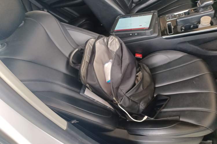 Used Roewe RX5 MAX 2021 Supreme Series 400TGI Automatic Smart Cabin Prestige Edition Right Front Seat