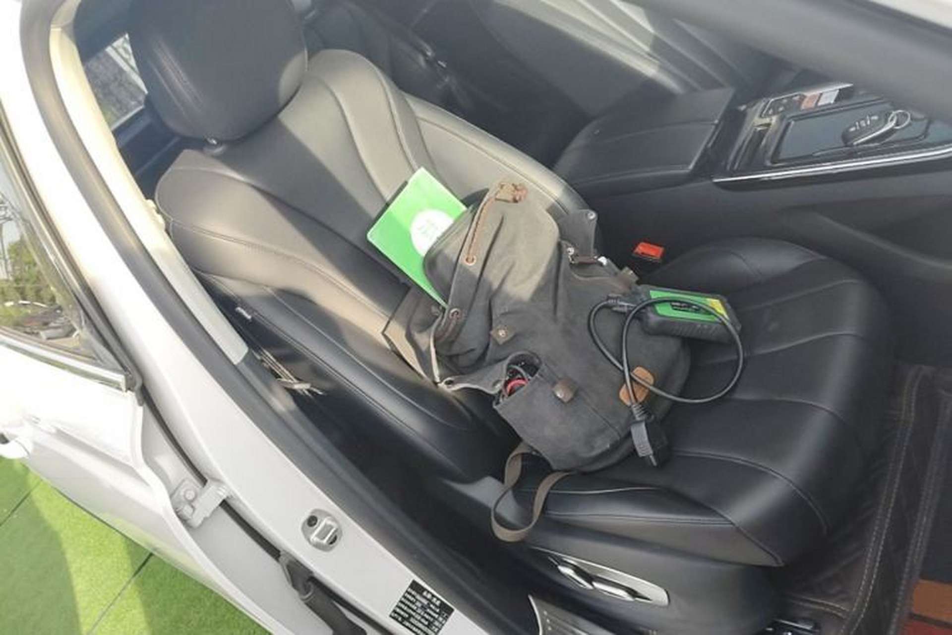 Used Roewe RX5 MAX 2021 Supreme Series 400TGI Automatic Smart Cabin Prestige Edition Right Front Seat