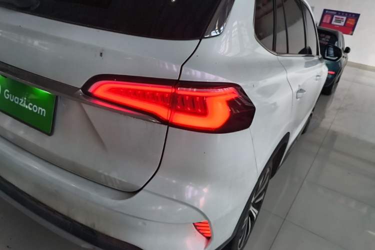 Used Roewe RX5 MAX 2021 Supreme Series 400TGI Automatic Smart Cabin Prestige Edition Right Rear Taillight