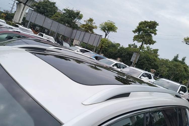 Used Roewe RX5 MAX 2021 Supreme Series 300TGI Automatic Luxury Cabin Edition Roof