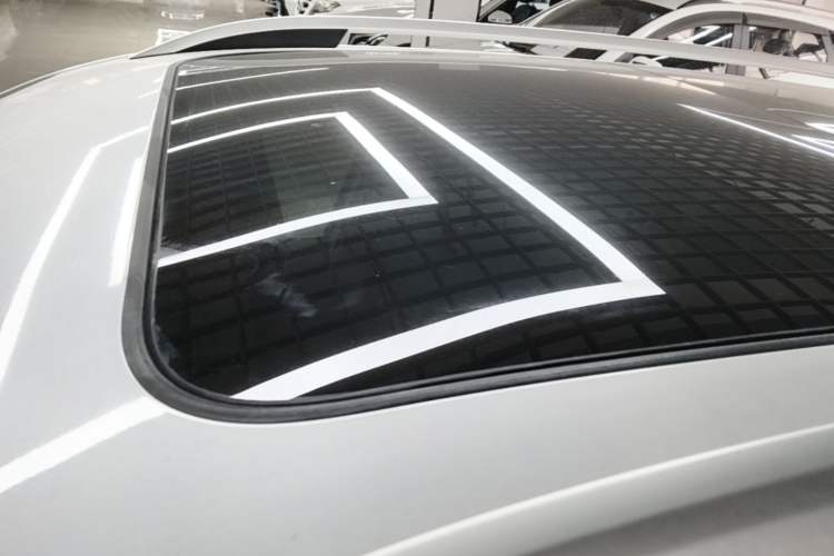 Used Roewe RX5 MAX 2021 Supreme Series 300TGI Automatic Luxury Cabin Edition Roof