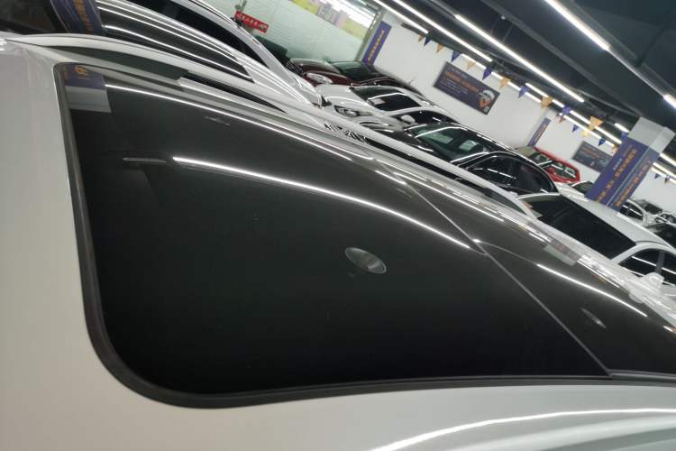Used Roewe RX5 MAX 2021 Supreme Series 400TGI Automatic Luxury Cabin Edition Roof
