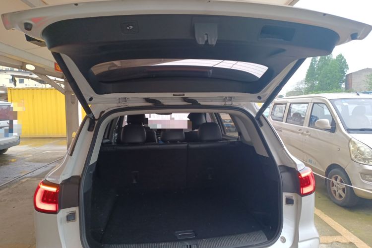 Used Roewe RX5 MAX 2021 Supreme Series 400TGI Automatic Smart Cabin Prestige Edition Trunk
