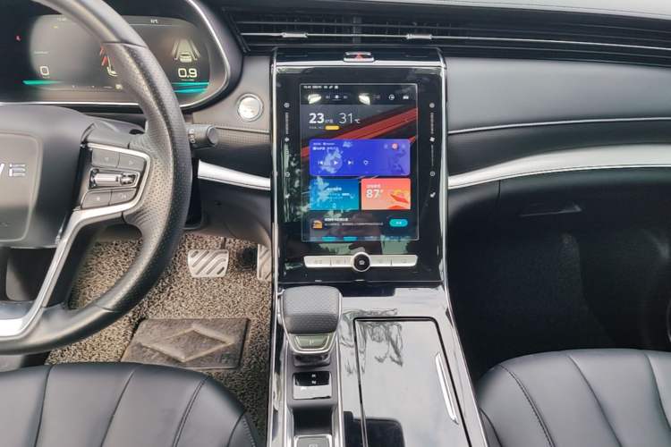 Used Roewe RX5 MAX 2021 Supreme Series 400TGI Automatic Smart Cabin Prestige Edition Audio And AC Panel