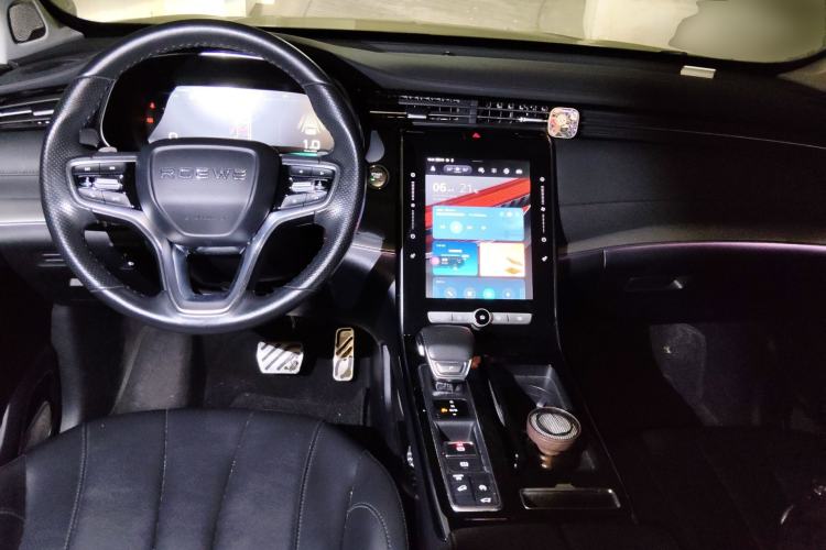 Used Roewe RX5 MAX 2021 Supreme Series 400TGI Automatic Smart Cabin Prestige Edition Center Console