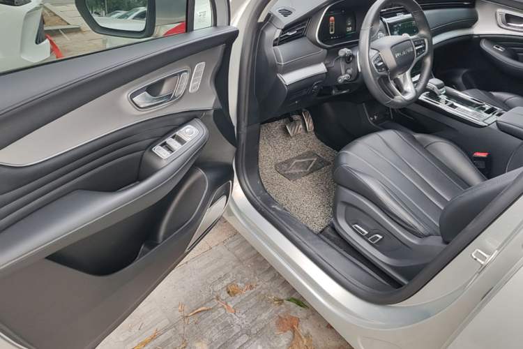 Used Roewe RX5 MAX 2021 Supreme Series 400TGI Automatic Smart Cabin Prestige Edition Driver Seat