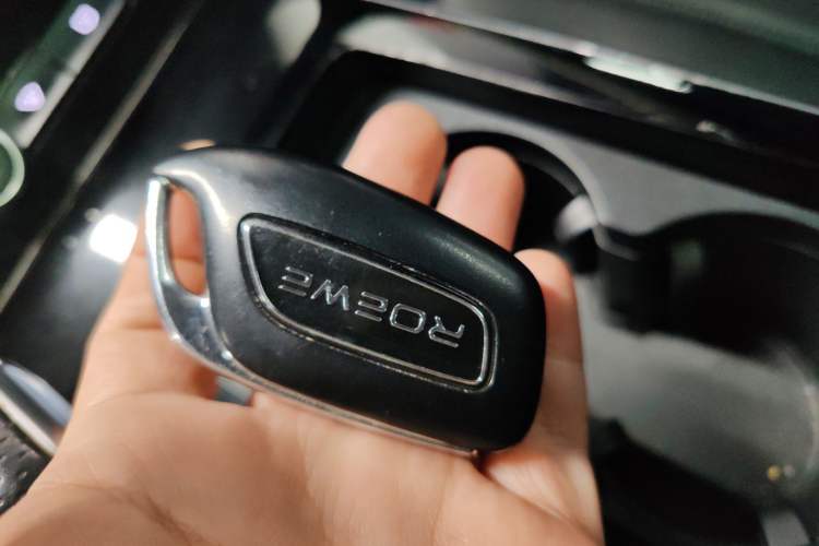 Used Roewe RX5 MAX 2021 Supreme Series 300TGI Automatic Luxury Cabin Edition Interior 1