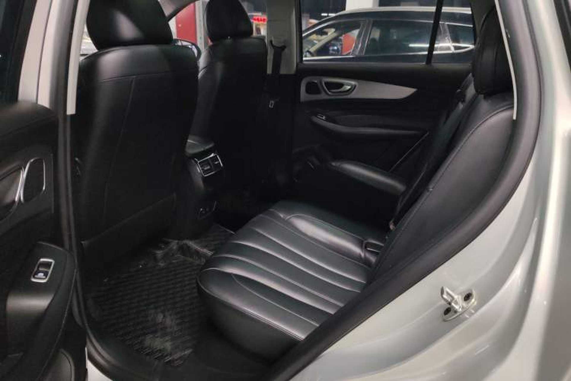 Used Roewe RX5 MAX 2021 Supreme Series 300TGI Automatic Luxury Cabin Edition Interior 4