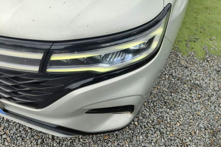 Used Roewe RX5 MAX 2021 Supreme Series 300TGI Automatic Luxury Cabin Edition Left Front Headlight