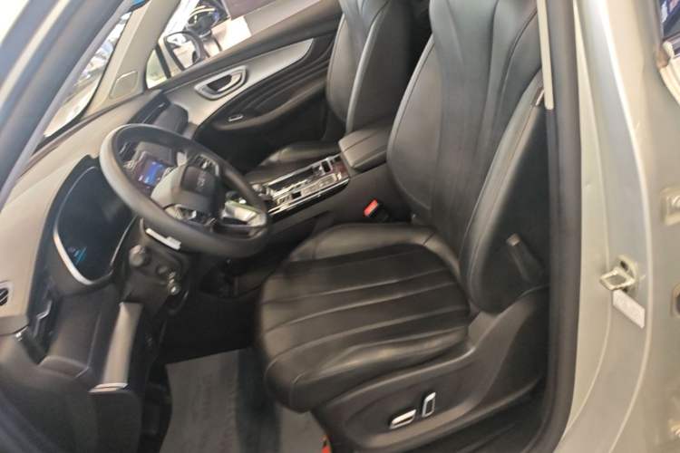 Used Roewe RX5 MAX 2021 Supreme Series 300TGI Automatic Luxury Cabin Edition Left Front Seat