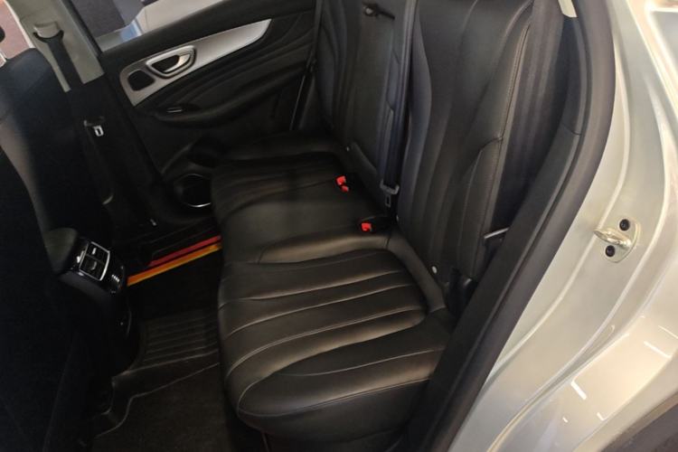 Used Roewe RX5 MAX 2021 Supreme Series 300TGI Automatic Luxury Cabin Edition Left Rear Seat