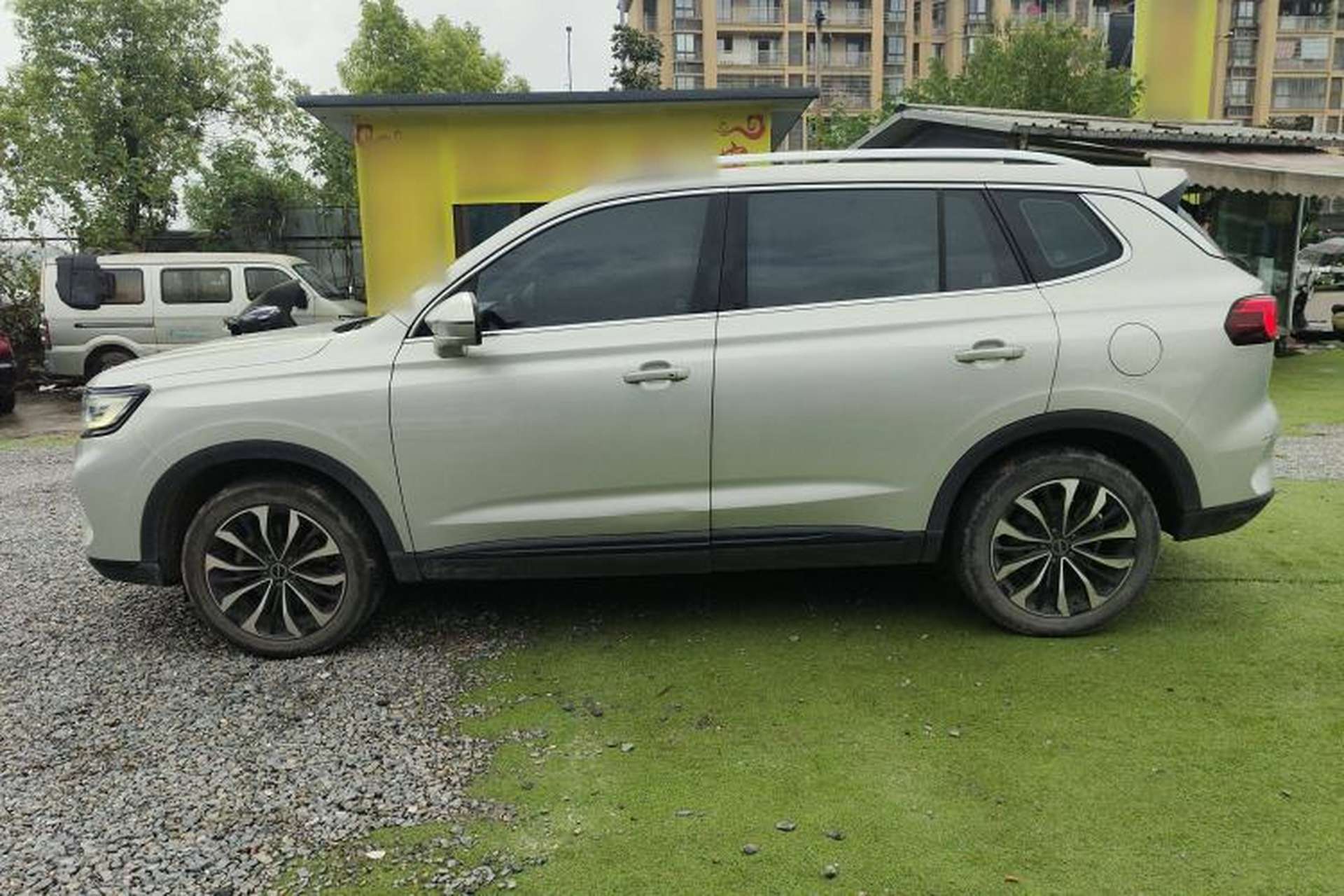 Used Roewe RX5 MAX 2021 Supreme Series 300TGI Automatic Luxury Cabin Edition Left Side