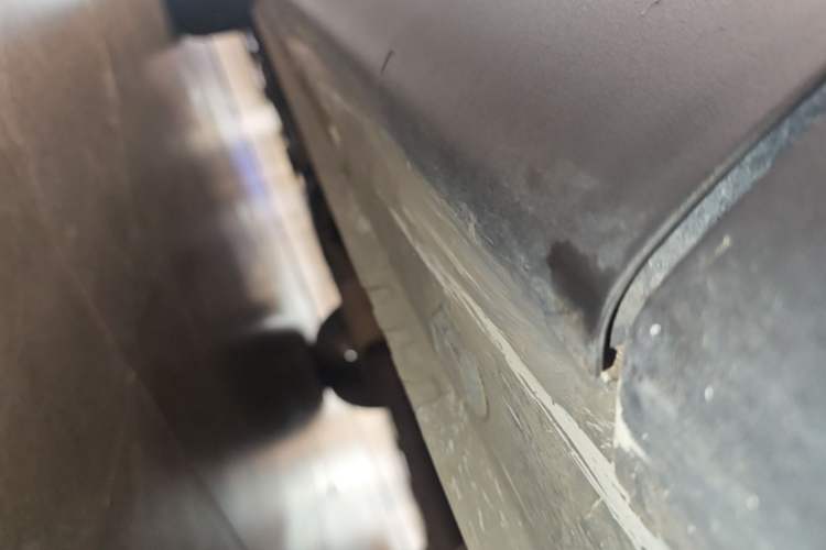 Used Roewe RX5 MAX 2021 Supreme Series 300TGI Automatic Luxury Cabin Edition Left Side Sill