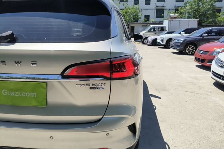 Used Roewe RX5 MAX 2021 Supreme Series 300TGI Automatic Luxury Cabin Edition Right Rear Taillight