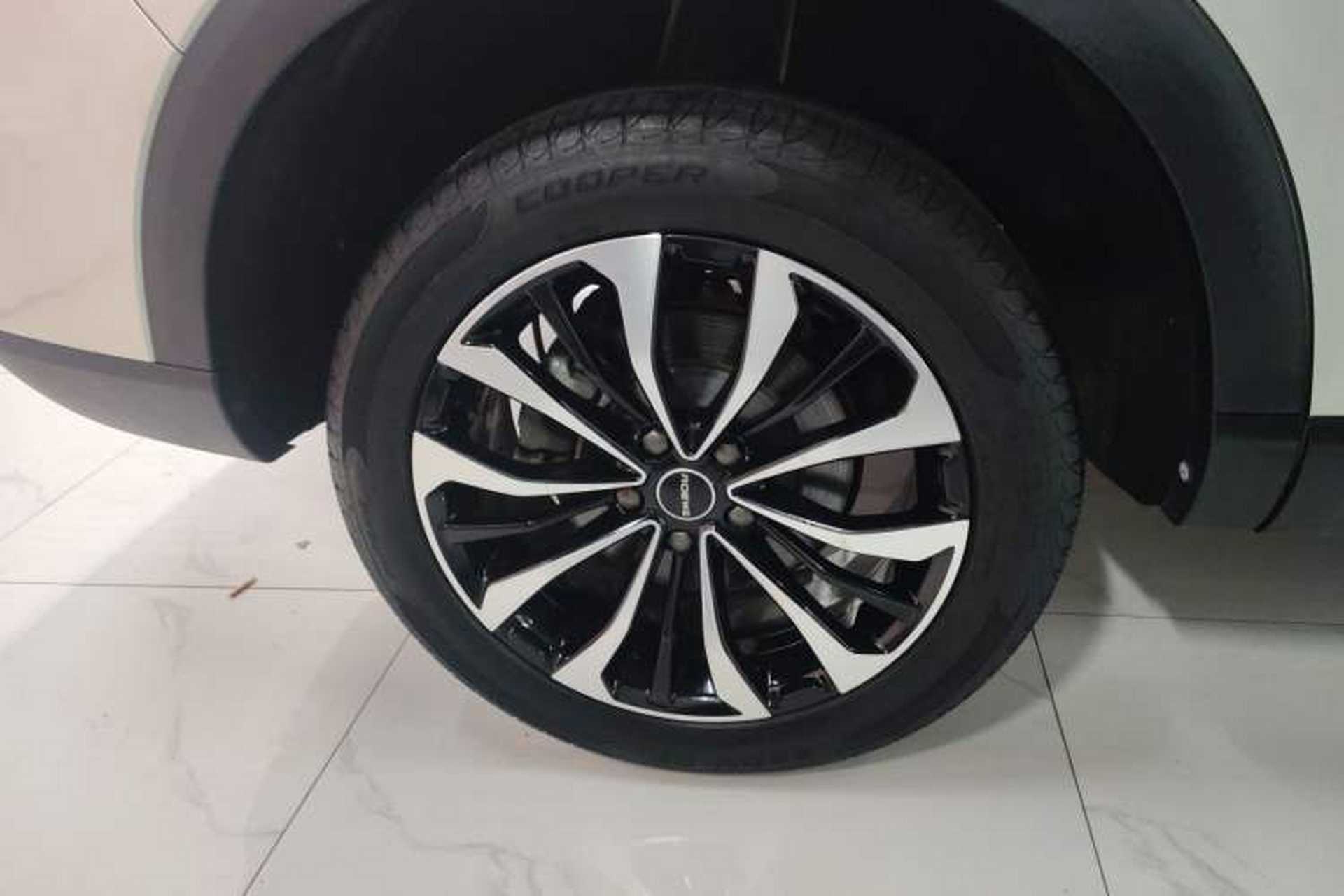 Used Roewe RX5 MAX 2021 Supreme Series 300TGI Automatic Luxury Cabin Edition Right Rear Wheel Hub