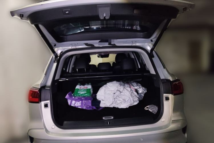 Used Roewe RX5 MAX 2021 Supreme Series 400TGI Automatic Smart Cabin Prestige Edition Trunk