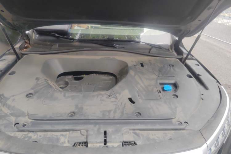 Used Roewe RX5 MAX 2022 1.5T Automatic Zhiwei Prestige Edition Engine Bay