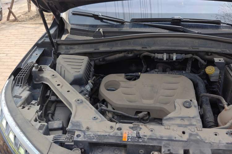 Used Roewe RX5 MAX 2022 1.5T Automatic Zhiwei Prestige Edition Engine Bay Right