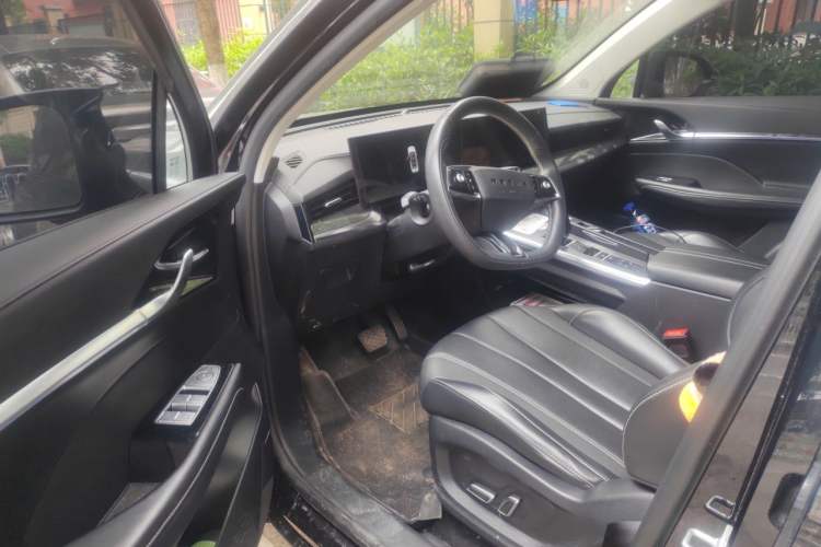 Used Roewe RX5 MAX 2022 1.5T Automatic Zhiwei Prestige Edition Interior 3