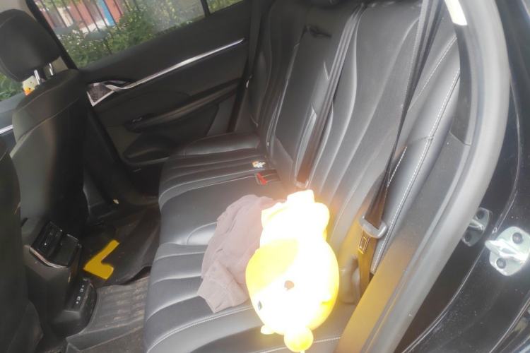 Used Roewe RX5 MAX 2022 1.5T Automatic Zhiwei Prestige Edition Interior 4
