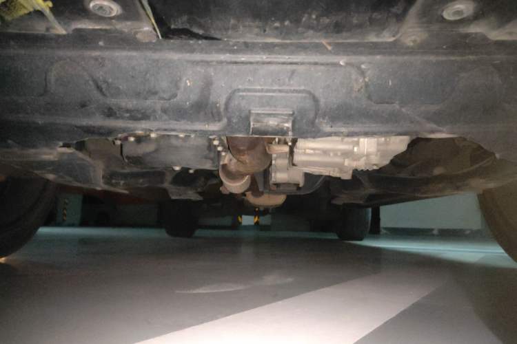 Used Roewe RX5 MAX 2022 1.5T Automatic Zhiwei Prestige Edition Chassis Front