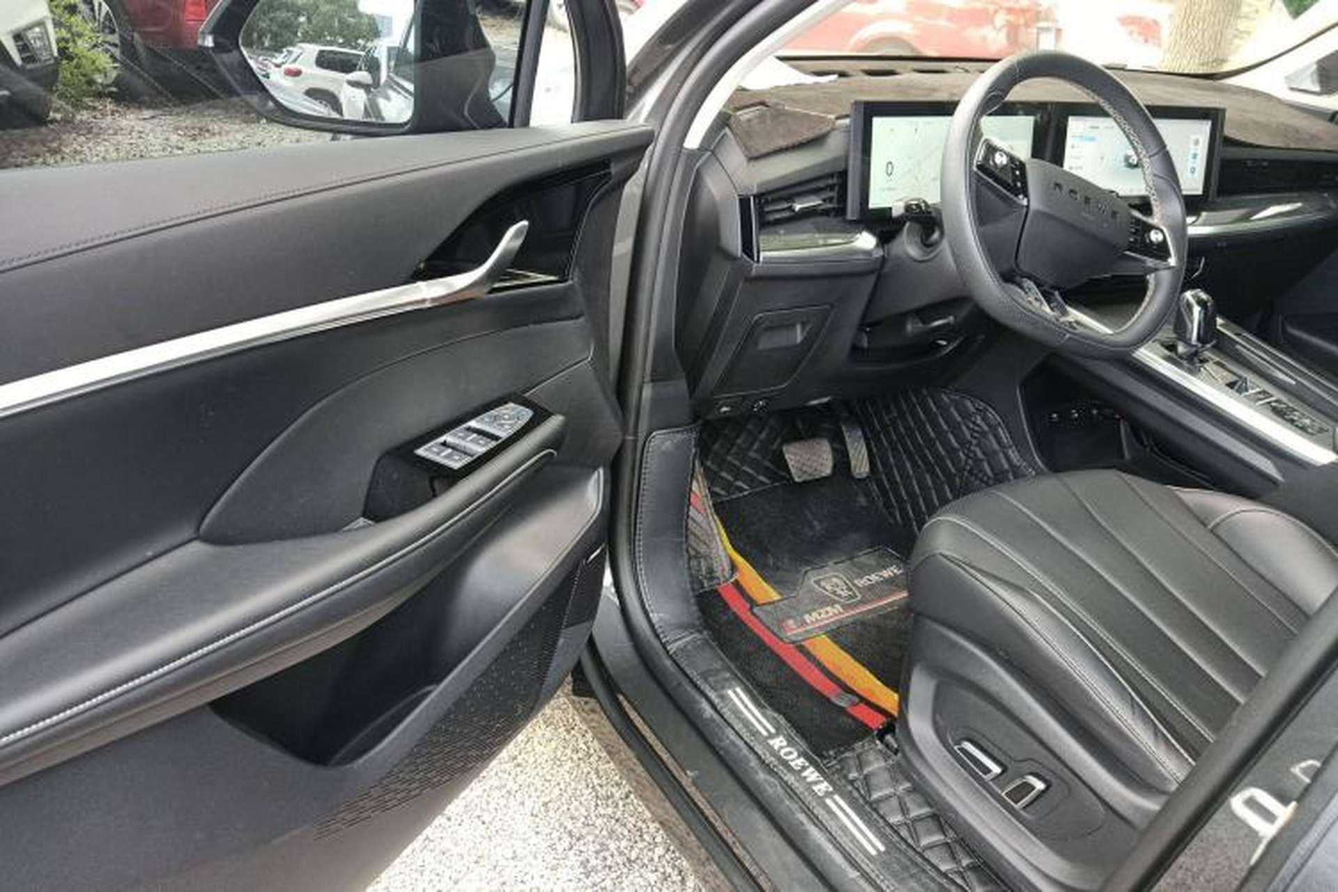 Used Roewe RX5 MAX 2022 2.0T Automatic Zhiwei Zunrong Edition Driver Seat