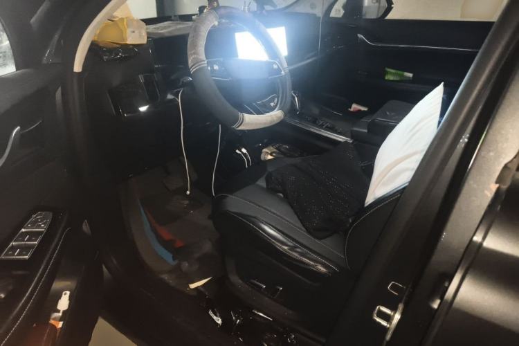 Used Roewe RX5 MAX 2022 1.5T Automatic Zhiwei Prestige Edition Driver Seat