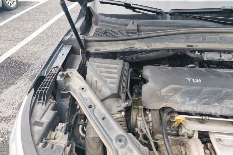 Used Roewe RX5 MAX 2022 2.0T Automatic Youwei Supreme Edition Engine Bay Right