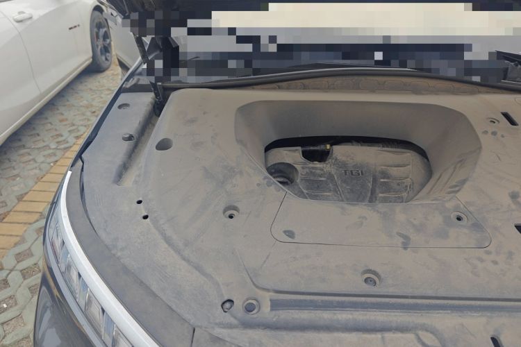 Used Roewe RX5 MAX 2022 1.5T Automatic Zhiwei Prestige Edition Engine Bay Right