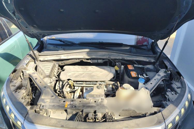 Used Roewe RX5 MAX 2022 2.0T Automatic Zhiwei Zunrong Edition Engine Bay