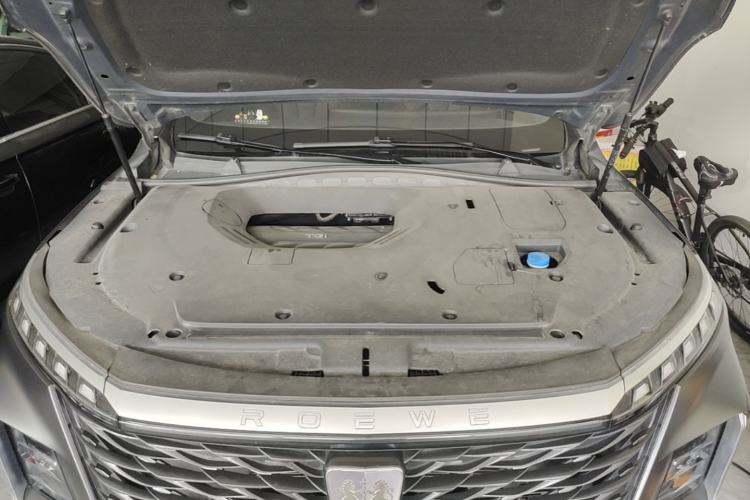 Used Roewe RX5 MAX 2022 2.0T Automatic Youwei Supreme Edition Engine Bay
