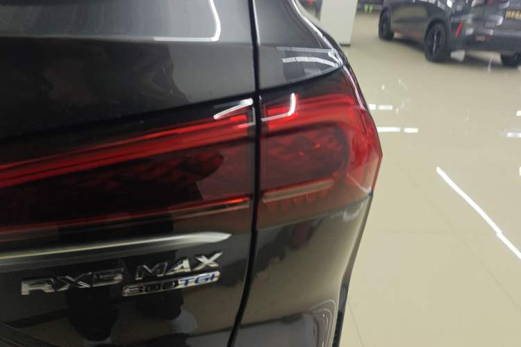 Used Roewe RX5 MAX 2022 1.5T Automatic Zhiwei Prestige Edition Exterior 6