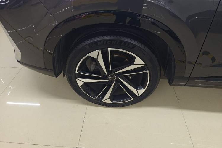 Used Roewe RX5 MAX 2022 1.5T Automatic Zhiwei Prestige Edition Exterior 7
