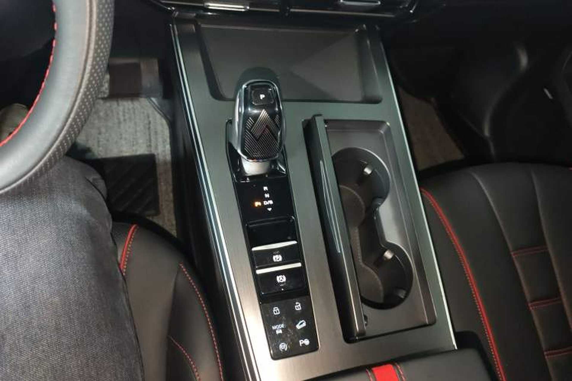 Used Roewe RX5 MAX 2022 2.0T Automatic Youwei Supreme Edition Gear Lever