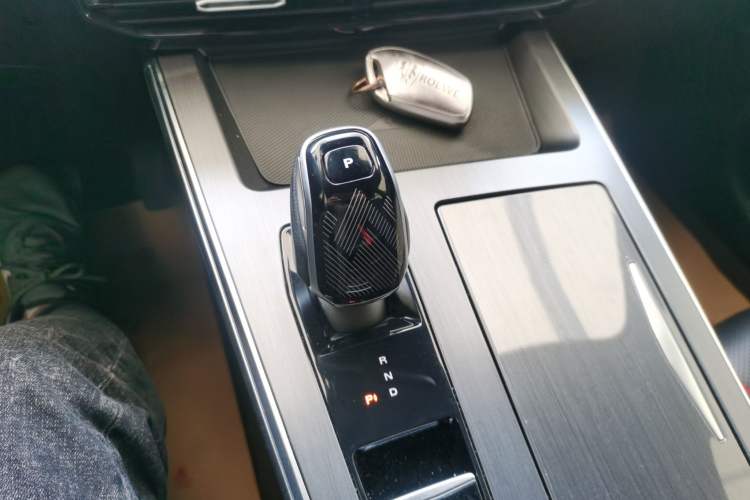Used Roewe RX5 MAX 2022 1.5T Automatic Youwei Flagship Edition Gear Lever