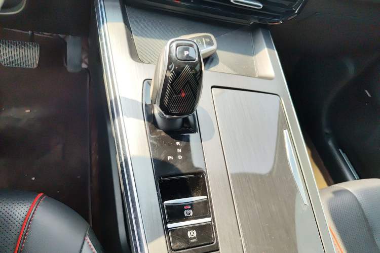 Used Roewe RX5 MAX 2022 1.5T Automatic Youwei Flagship Edition Gear Lever