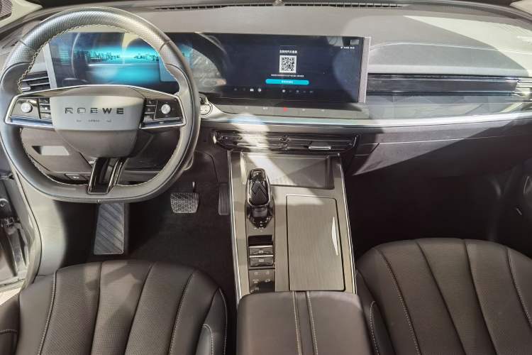 Used Roewe RX5 MAX 2022 2.0T Automatic Zhiwei Zunrong Edition Interior 1