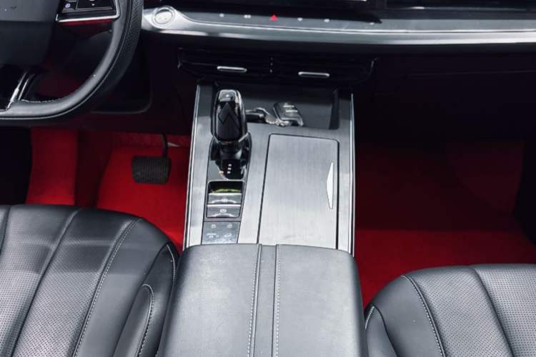 Used Roewe RX5 MAX 2022 1.5T Automatic Zhiwei Prestige Edition Interior 1