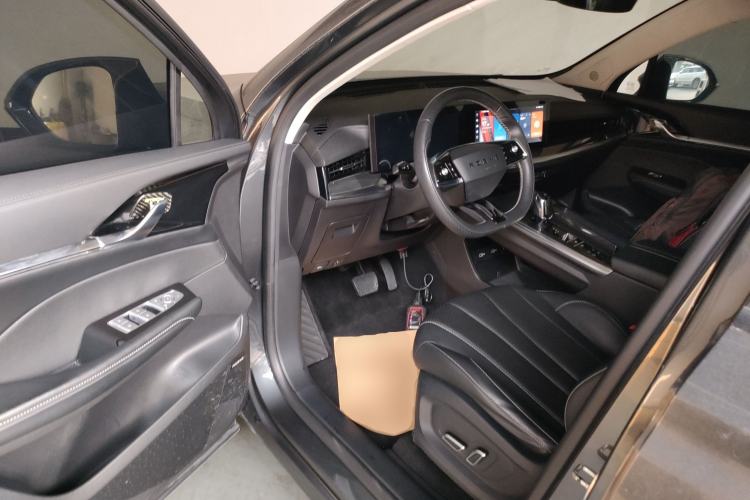 Used Roewe RX5 MAX 2022 1.5T Automatic Zhiwei Prestige Edition Interior 3