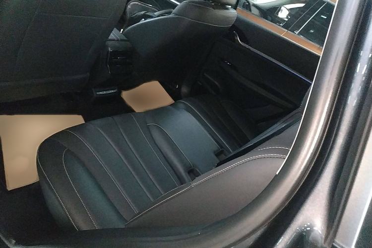 Used Roewe RX5 MAX 2022 1.5T Automatic Zhiwei Prestige Edition Interior 4