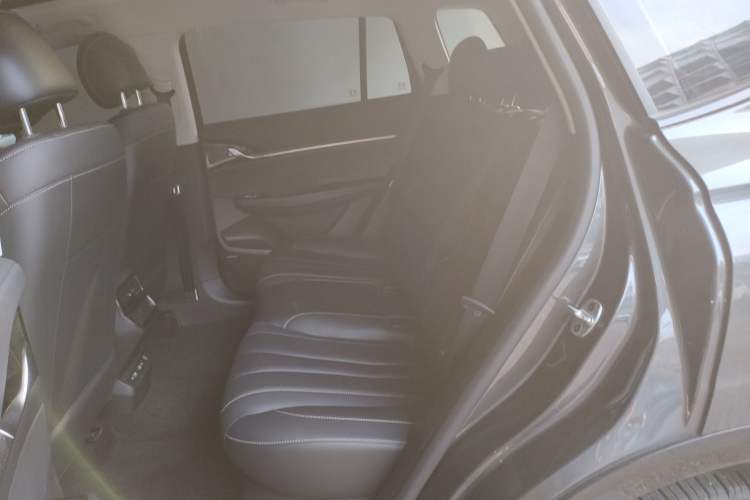 Used Roewe RX5 MAX 2022 1.5T Automatic Zhiwei Prestige Edition Interior 4