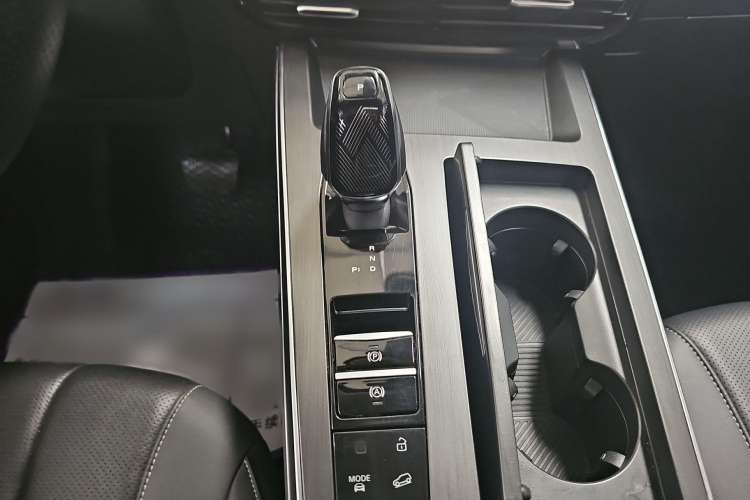Used Roewe RX5 MAX 2022 1.5T Automatic Zhiwei Prestige Edition Interior 6