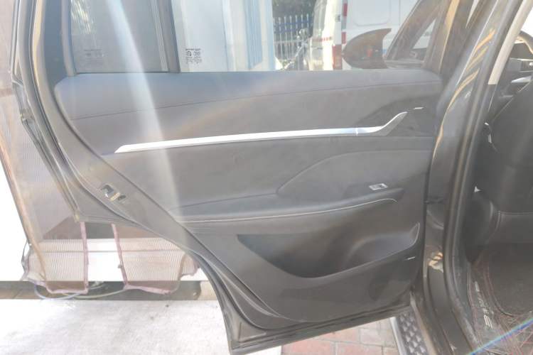 Used Roewe RX5 MAX 2022 2.0T Automatic Zhiwei Zunrong Edition Left Rear Door Interior
