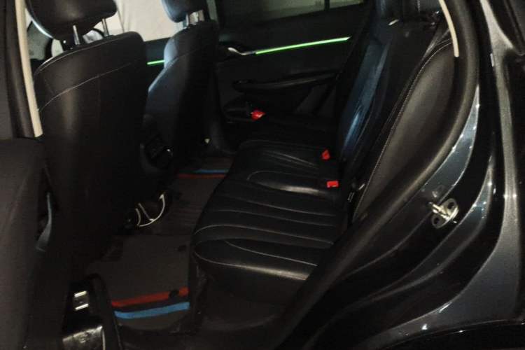 Used Roewe RX5 MAX 2022 1.5T Automatic Zhiwei Prestige Edition Left Rear Seat