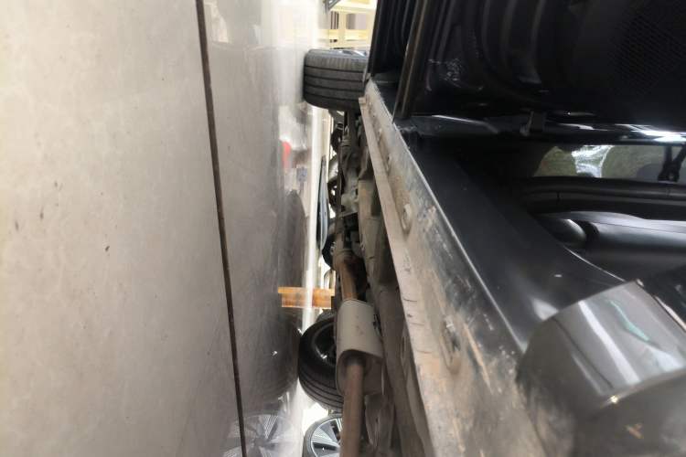 Used Roewe RX5 MAX 2022 2.0T Automatic Youwei Supreme Edition Left Side Sill