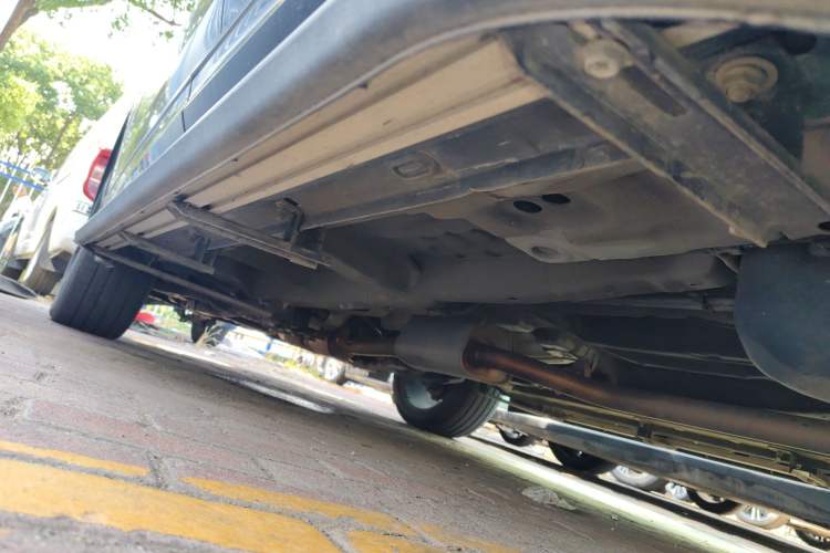 Used Roewe RX5 MAX 2022 2.0T Automatic Zhiwei Zunrong Edition Left Side Sill
